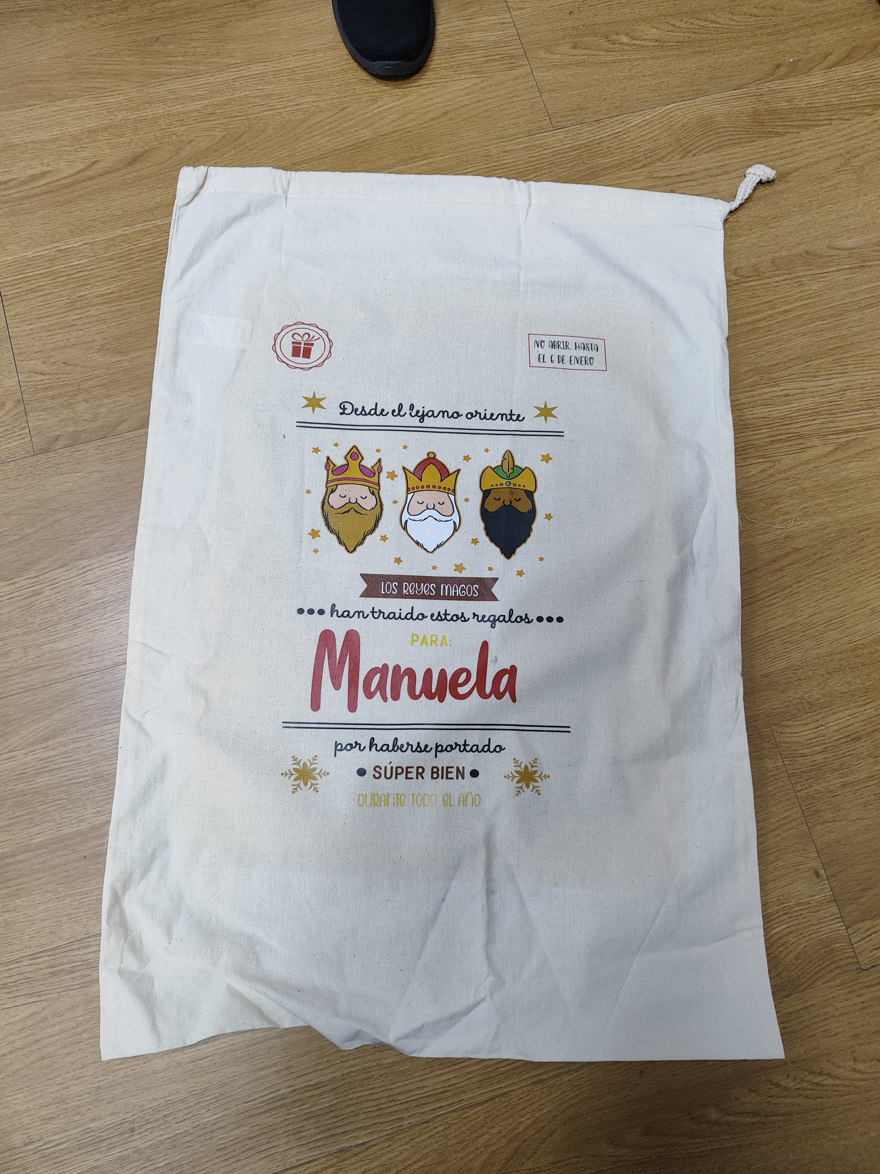 Saco Reyes Magos xl con nombre Manuela en perfecto estado