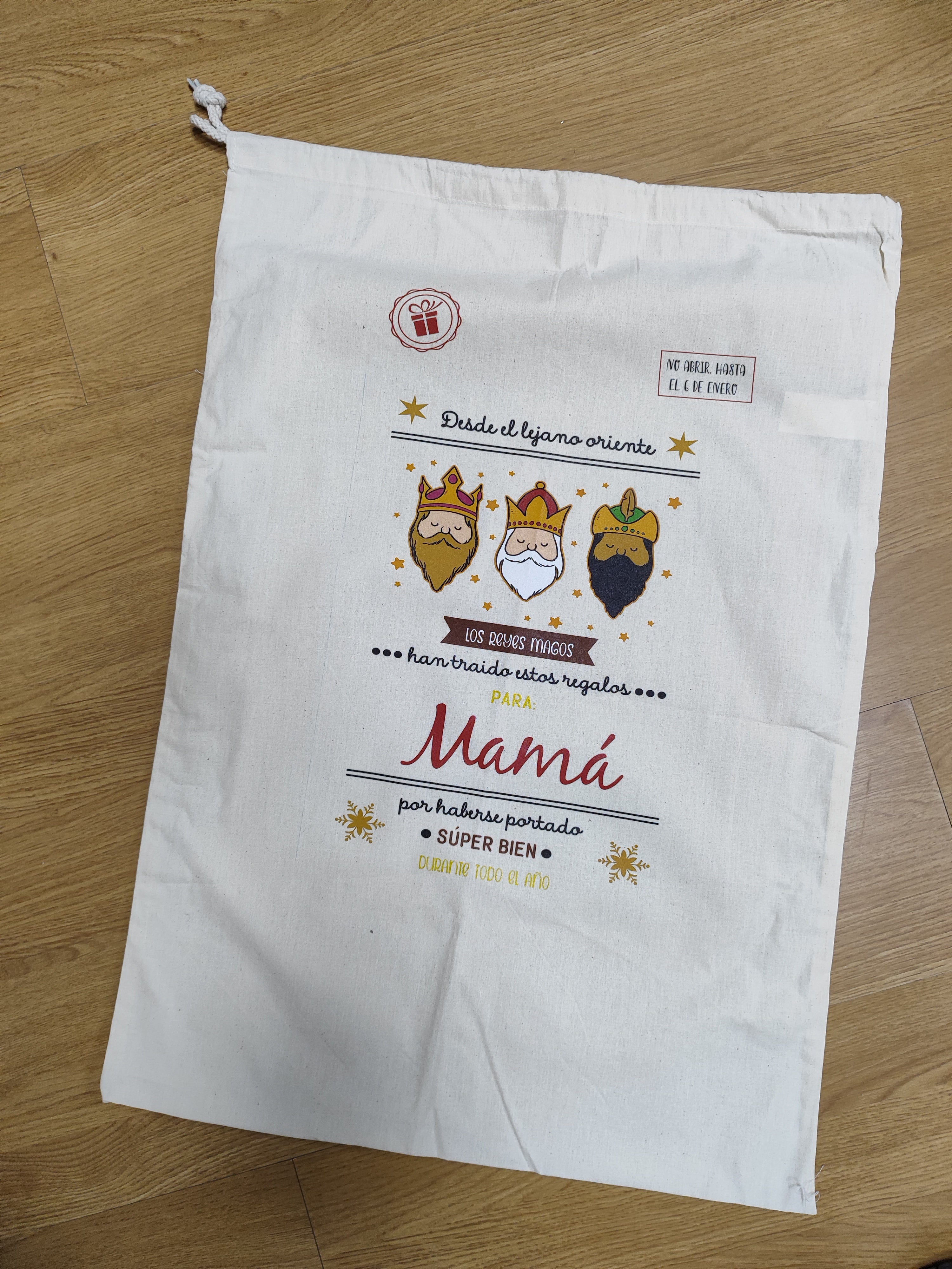 Saco Reyes Magos xl con nombre Mamá, con pequeño defecto de impresión