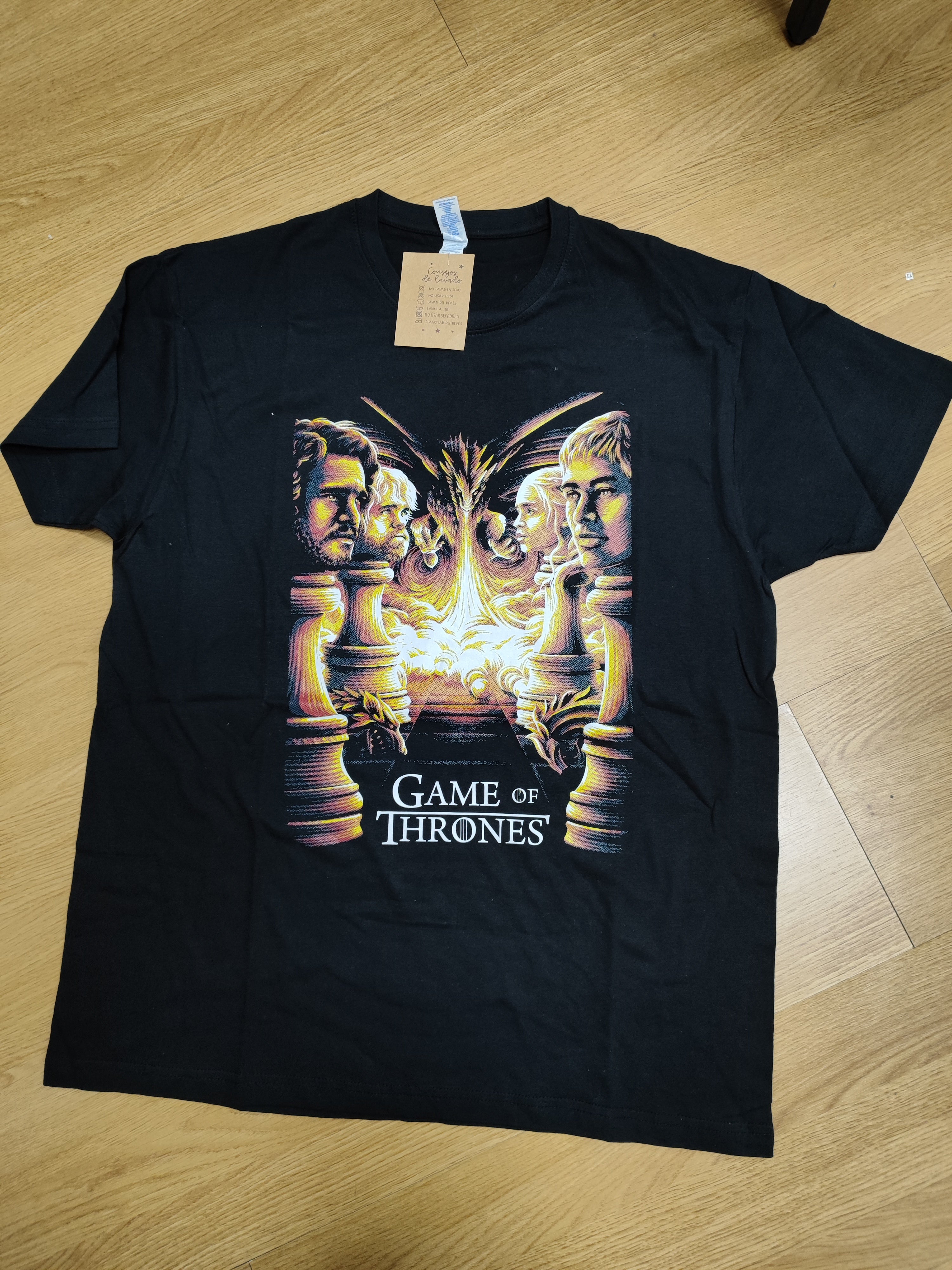 Camiseta Juego de Tronos, talla M En perfecto estado (Ultimas Unidades)