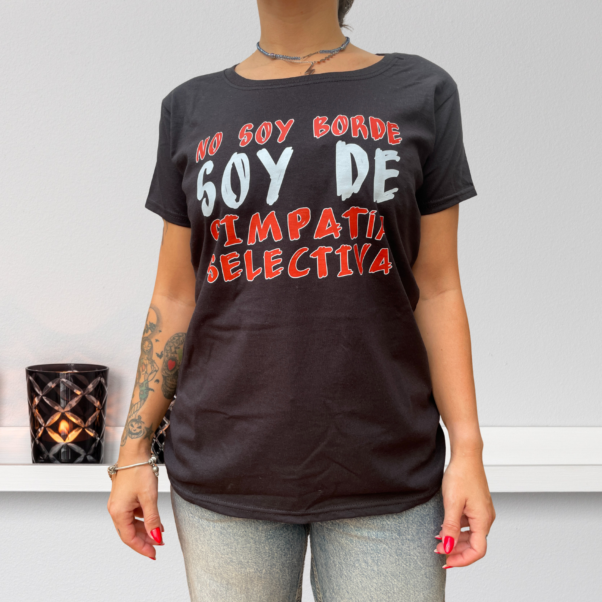 Camiseta de mujer No soy Borde