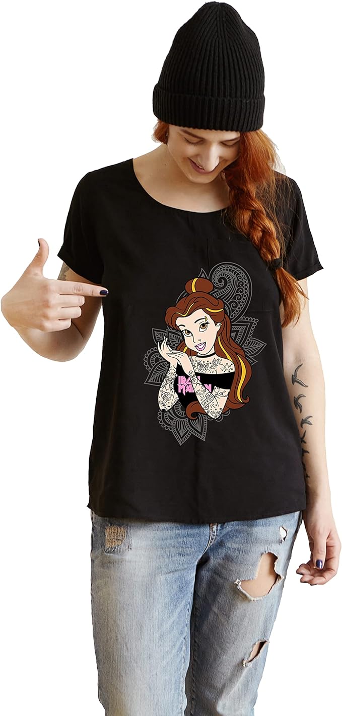 Camiseta de princesas tatuadas