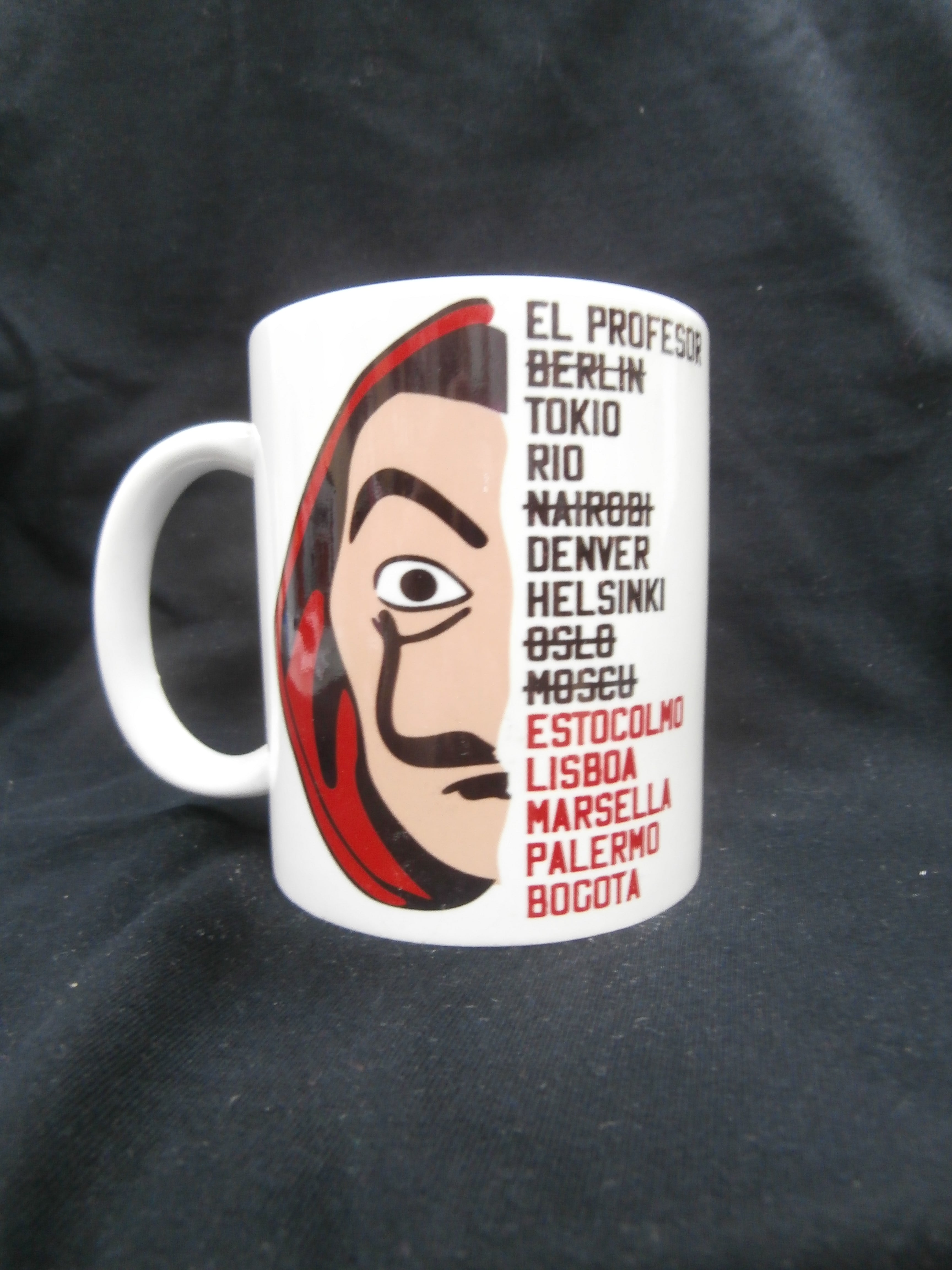 Taza de La Casa de Papel ULTIMAS UNIDADES En perfecto estado