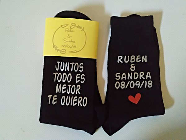 calcetines-con-mensaje.jpg