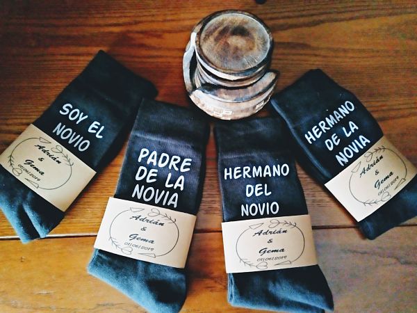 calcetines-de-boda-personalizados.jpg