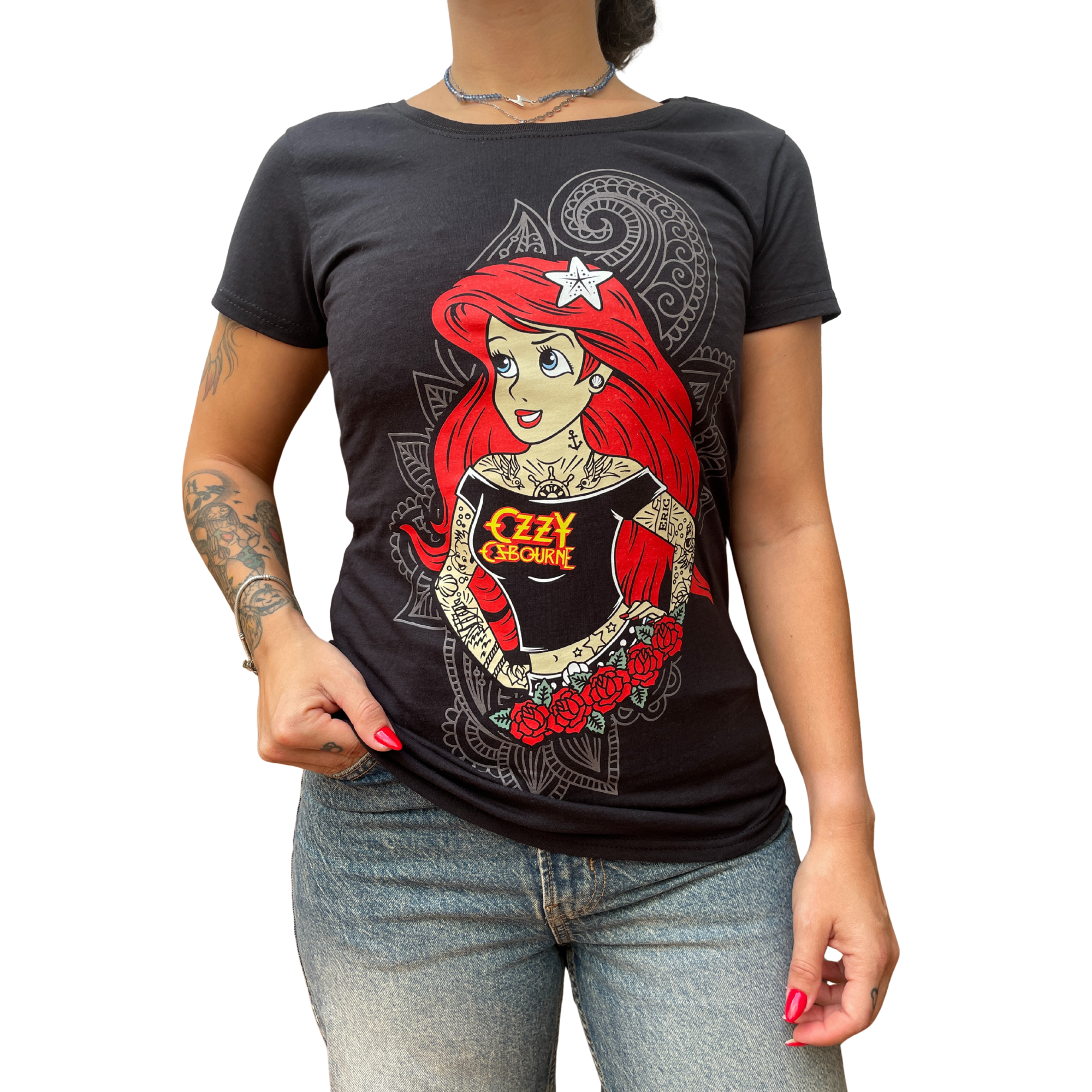 Camiseta de ARIEL (princesas tatuadas)