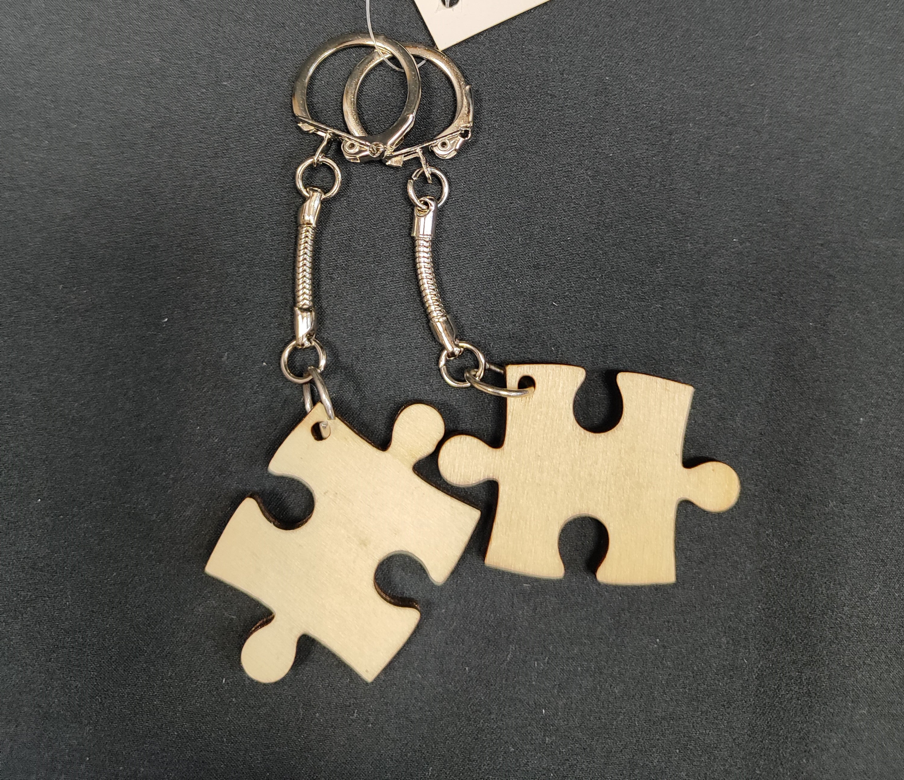 Pack de 2 llaveros con forma de Puzzle, ultimas unidades