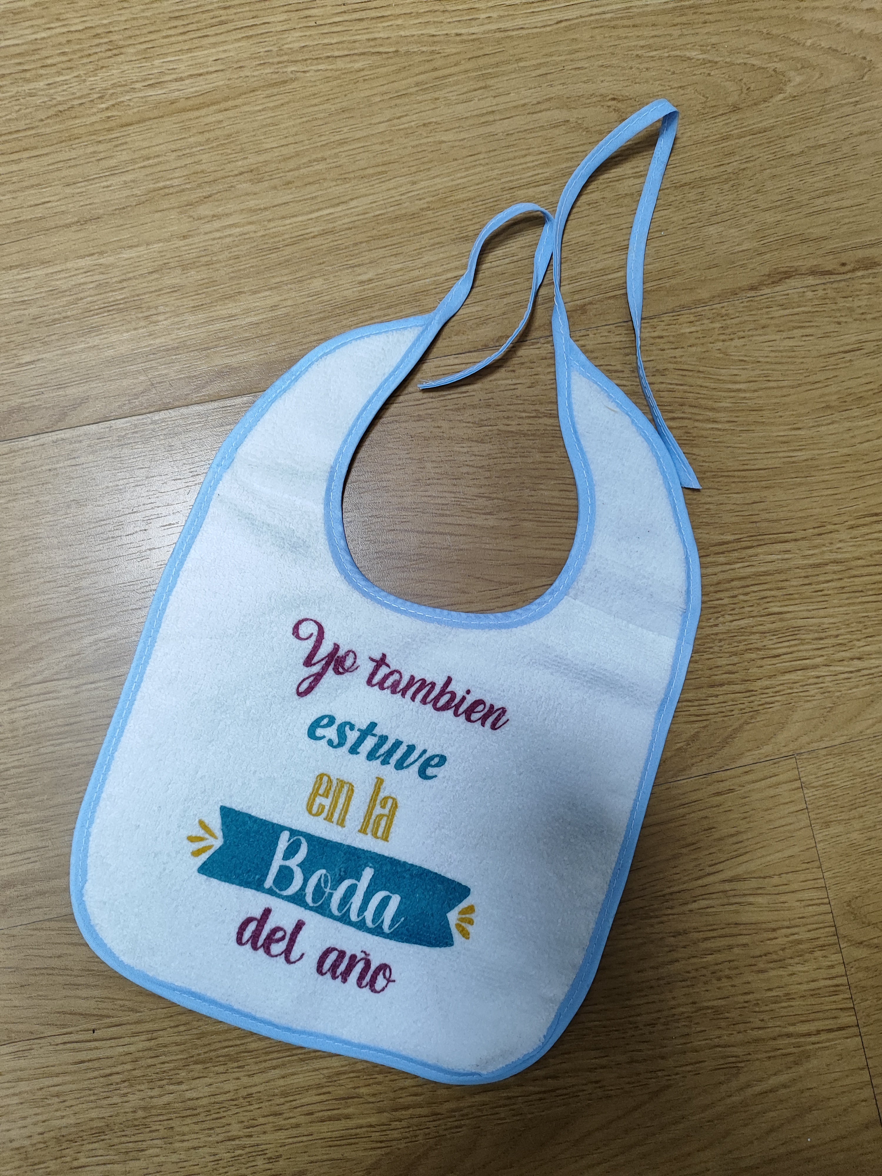 Babero para Bodas, muestrario, en perfecto estado