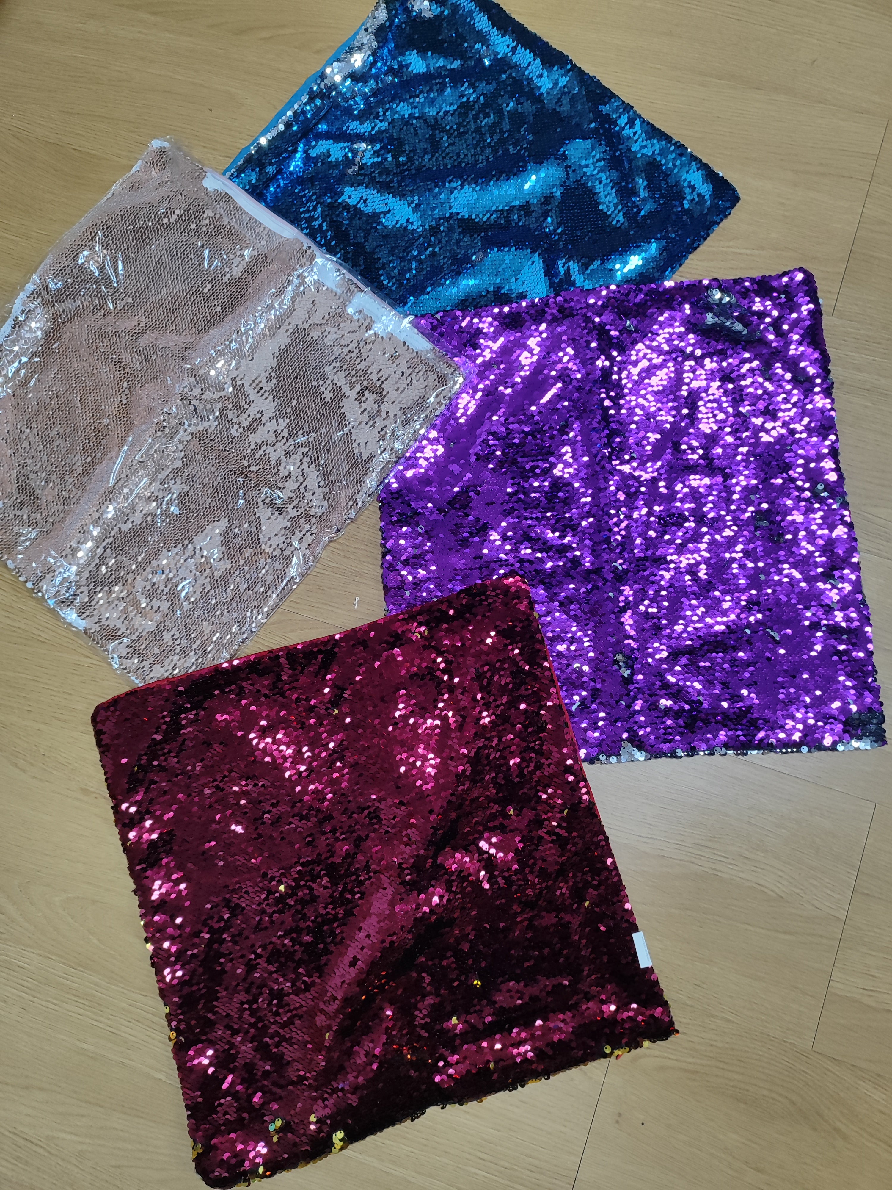 Fundas de Cojin de Lentejuelas cambio de color, 39X39cm. En perfecto estado