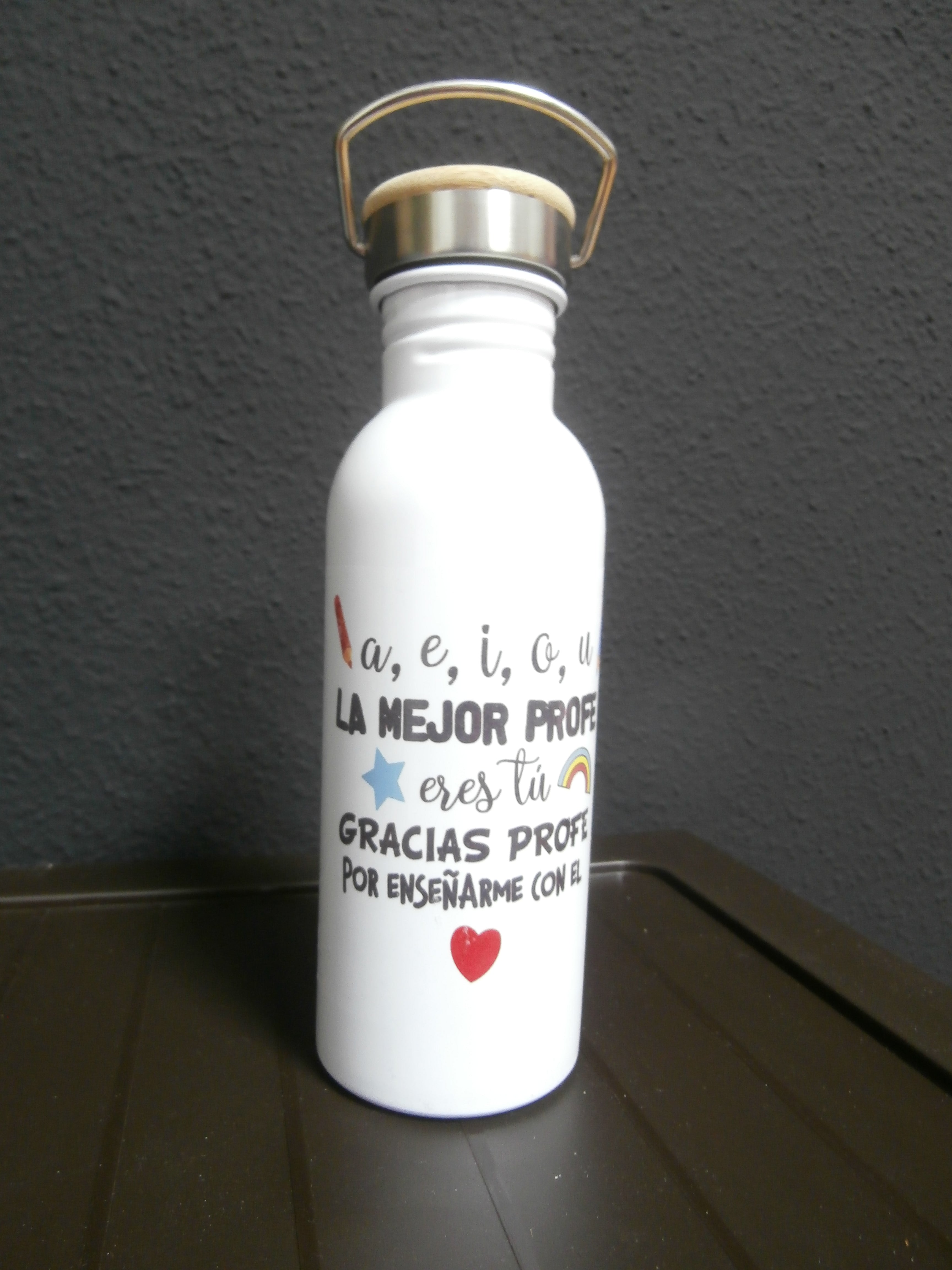 Botella para Profes Lecherita de Aluminio NUEVA A ESTRENAR Ligero defecto de Impresion