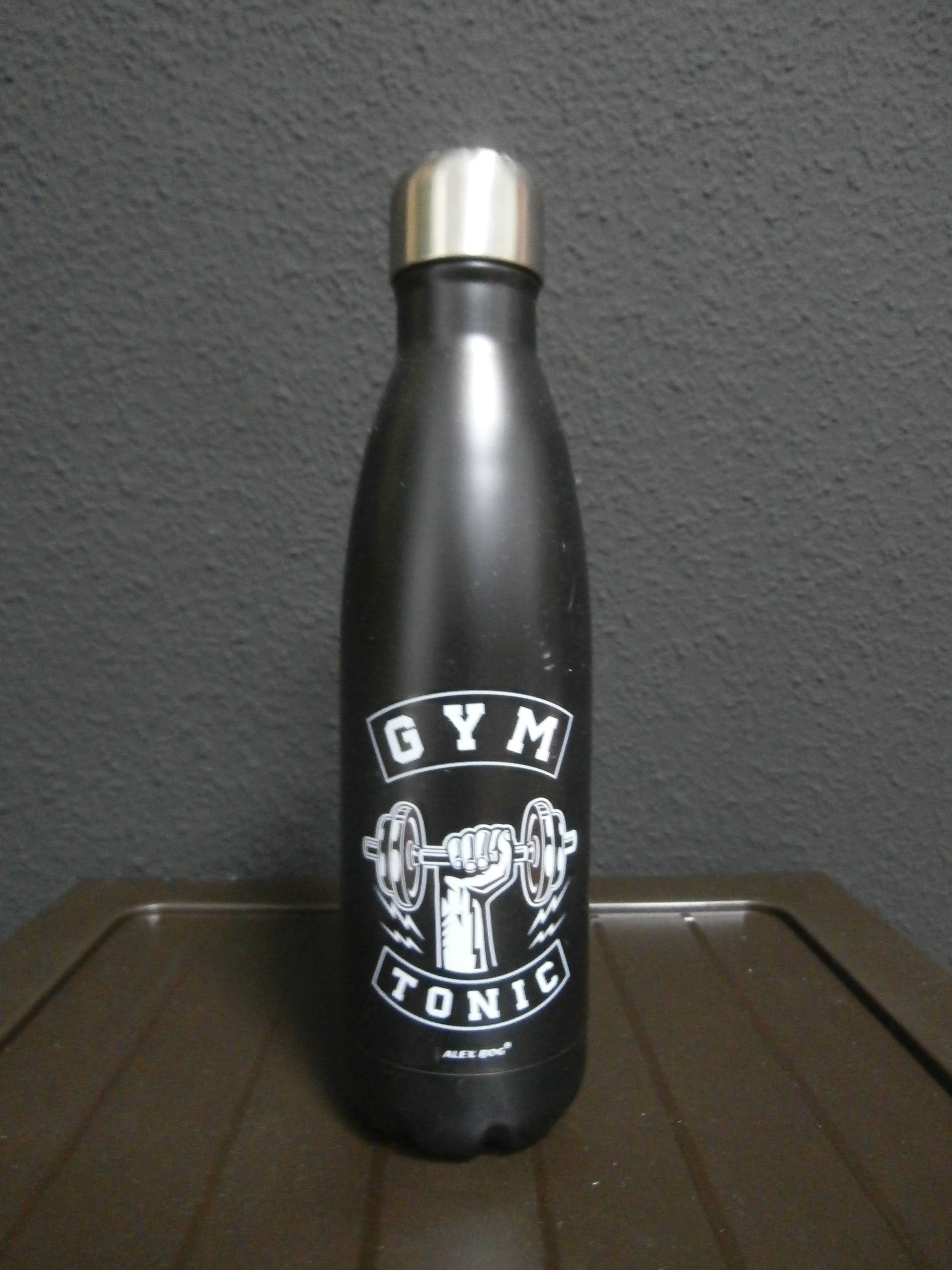 Botella de Aluminio con Ligera Ralladura NUEVA A ESTRENAR